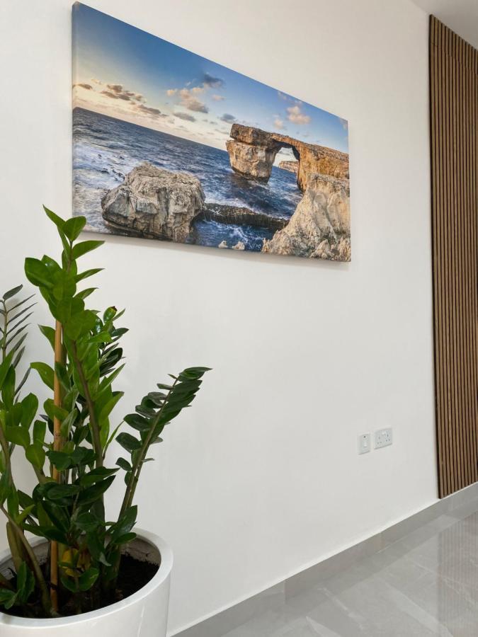 Seaside Apartment In Gzira Εξωτερικό φωτογραφία